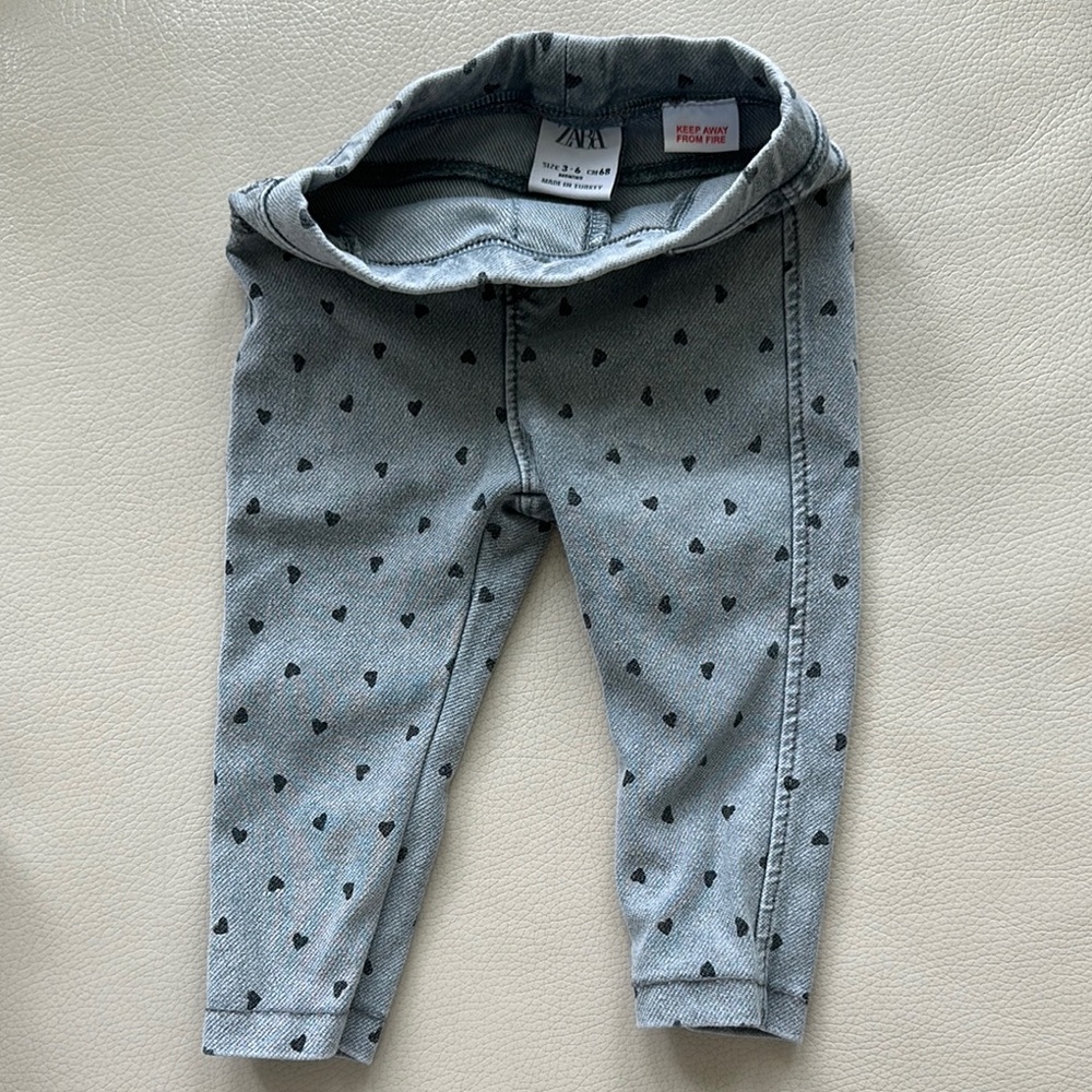 Zara Gray Polka Dot Leggings Soft Stretchy Bottoms